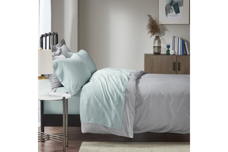 How Long Do Sheets Last? Your Bed Sheet Quality Timeline Wayfair Canada